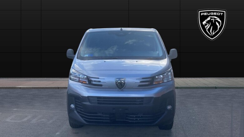 Peugeot Expert M Diesel 2.2 BlueHDi 150 Professional Van